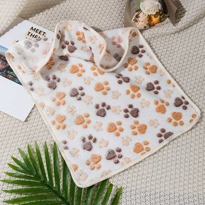 Coral Fleece Pet Sleeping Blanket for Cats & Dogs | Tenini Strive Pet