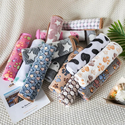 Coral Fleece Pet Sleeping Blanket for Cats & Dogs | Tenini Strive Pet